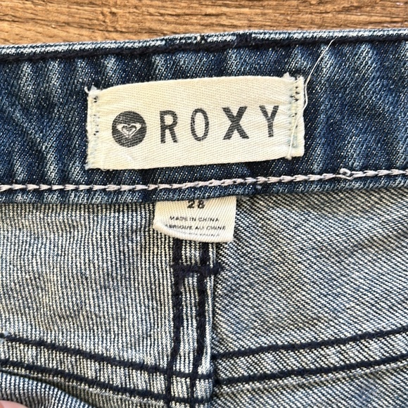 EUC Roxy Denim Shorts - Picture 6 of 7